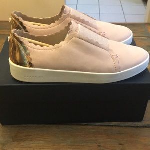 💥NEW Cole Haan GrandPro Spectator Scallop sneaker